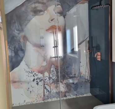 €725+iva Box Doccia Scorrevole