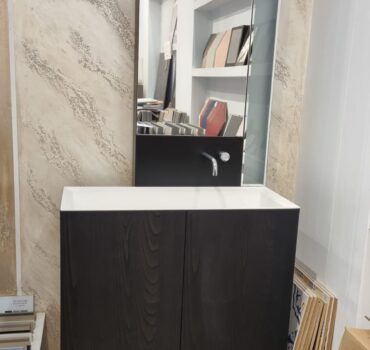 €1560.00 + iva Lavabo Freestanding