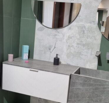 €1325 + iva Band Top e Lavabo