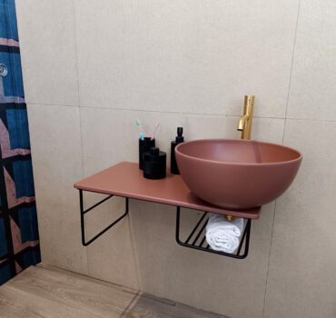 €590+iva (escl. rubinetteria) comp. tile globo cm 65 p. 36 con ciotola ceramica mattone